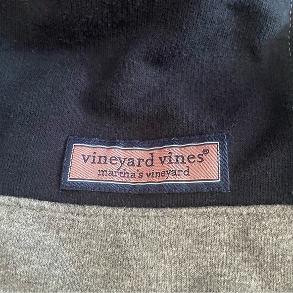 Vineyard Vines Martha's Vineyard Two Tone Pull Over Sweater Medium - Picture 4 of 5